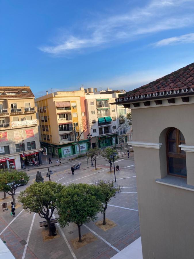 Piso dos dormitorios muy céntrico Fuengirola Extérieur photo