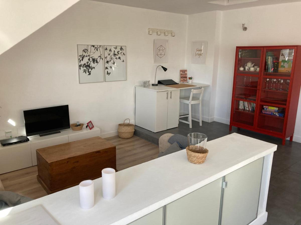 Piso dos dormitorios muy céntrico Fuengirola Extérieur photo